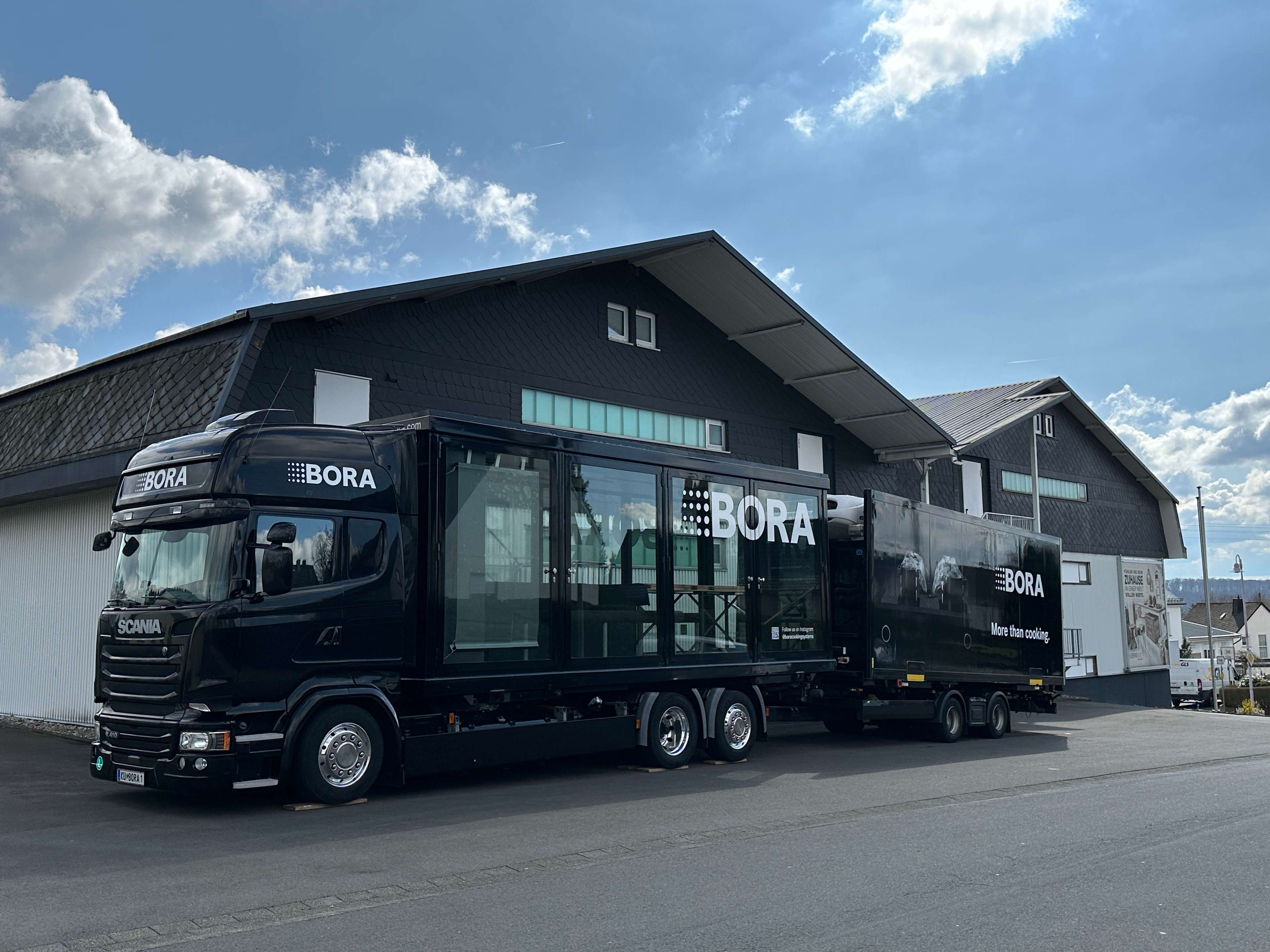 BORA Truck