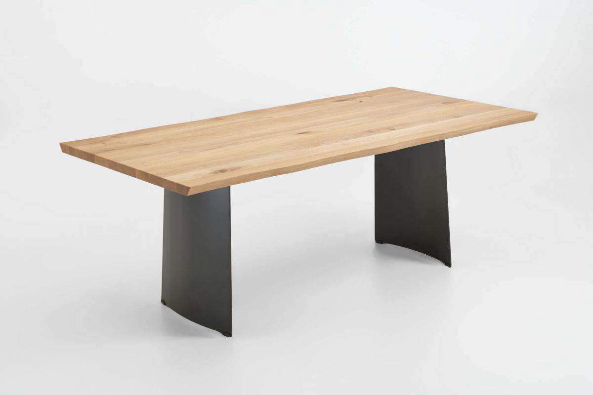 Tisch Noha